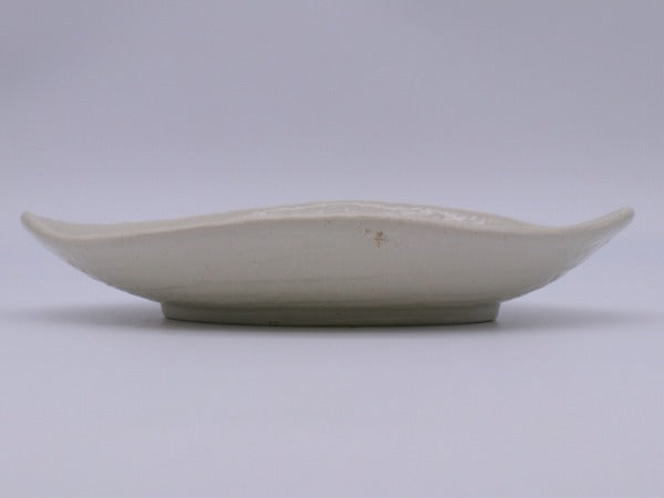 美濃焼 白 楕円盛鉢 [ 大鉢 ] 28.6×17.8×5.2cm