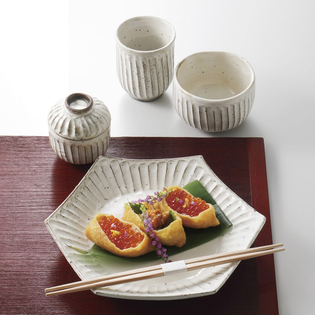 4点　白色　粉引6角皿 美濃焼 粉引削ぎ目 六角皿 (大) [ 変形皿 ] 毎日のごはんに使いやすい